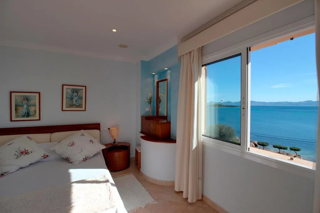 Villa Far Alcanada