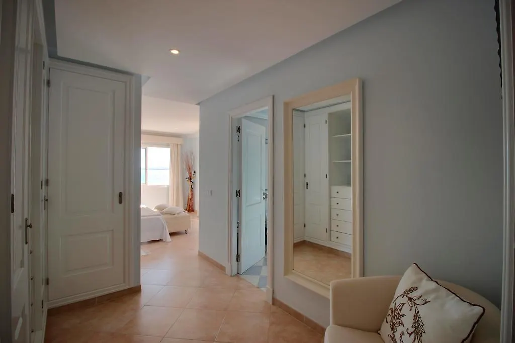 Villa Far Alcanada
